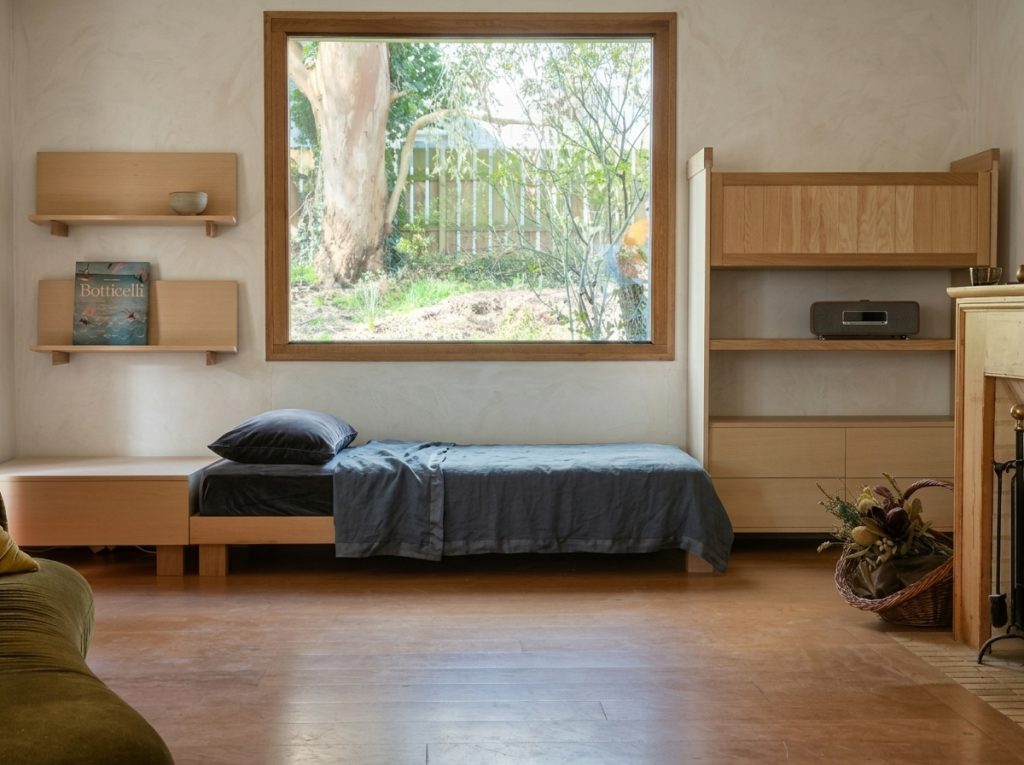 banquette meuble et chevalet